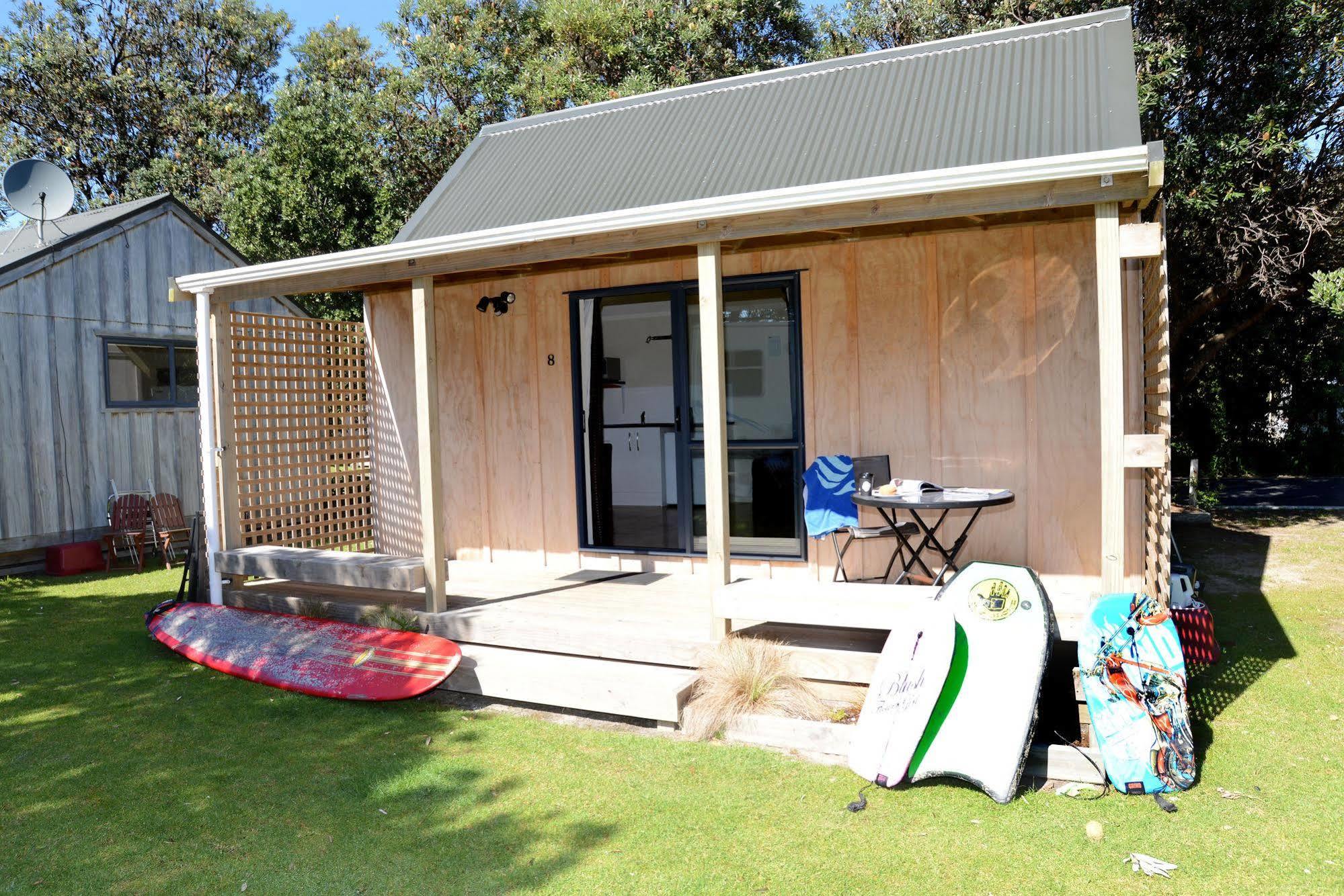 Camp Waipu Cove Hotel Exterior foto